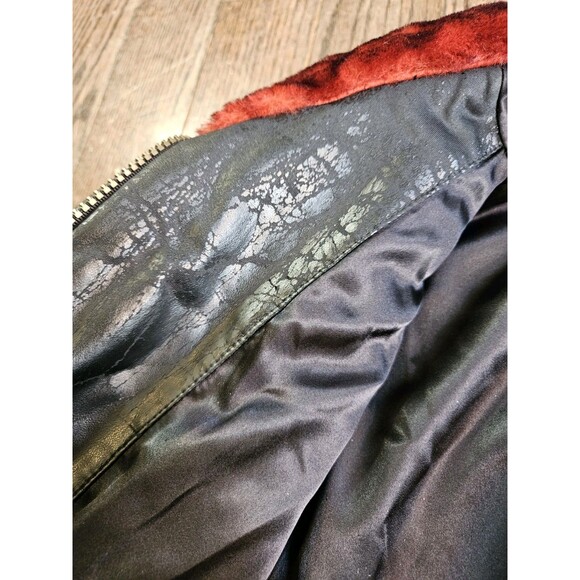 1 Madison Women's Faux Fur Coat Size Large Red Jacket - Picture 10 of 12